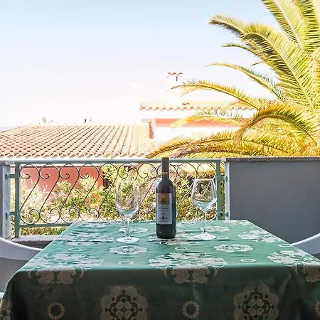 Residenza Gli Ontani אתר נופש 3*