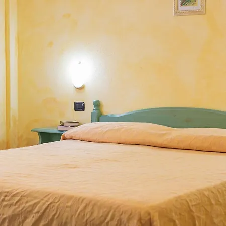 אתר נופש Residenza Gli Ontani 3*