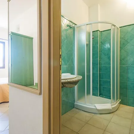 אתר נופש Residenza Gli Ontani אורוסיי