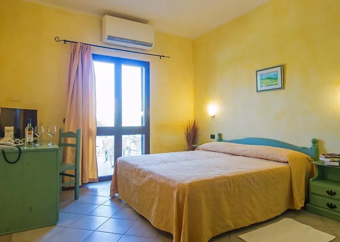 Residenza Gli Ontani Resort 3*